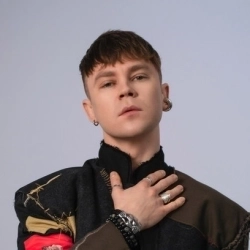 Исполнитель: Артем Пивоваров