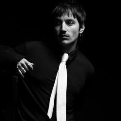 Исполнитель: Artemas