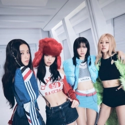 Исполнитель: BlackPink