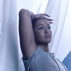 Исполнитель: Elley Duhé