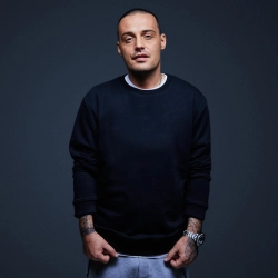 Исполнитель: GUF