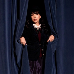 Исполнитель: Indila