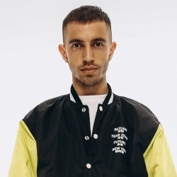 Исполнитель: IVAN LIULENOV