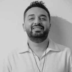 Исполнитель: Kamro