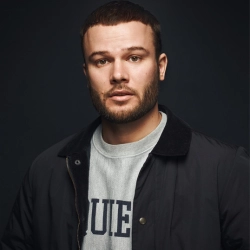 Исполнитель: Макс Корж