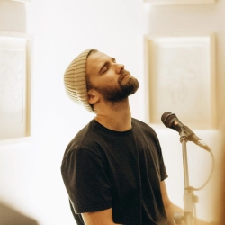 Исполнитель: макс пташник