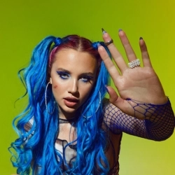 Исполнитель: MIA BOYKA