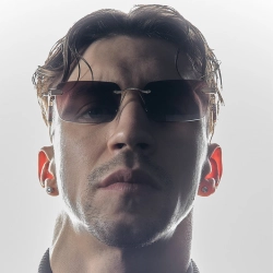 Исполнитель: НКНКТ