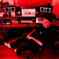 Исполнитель: PatrickReza