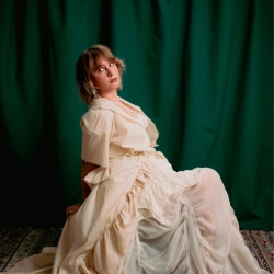 Исполнитель: renie cares