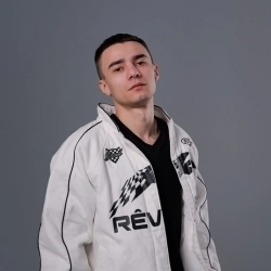 Исполнитель: Samchuk