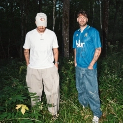 Исполнитель: The Chainsmokers