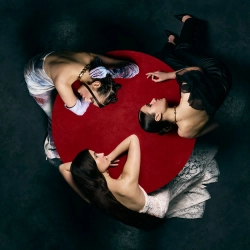 Jerry Heil - Рибки за склом