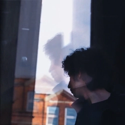 Lev Shurov - London Doesn't Love Me