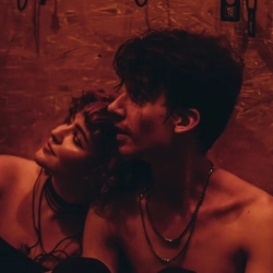 The Elliens - Тримай мене