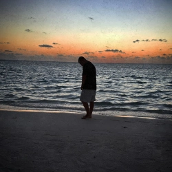 WHITE GALLOWS & Real girl - Поводы